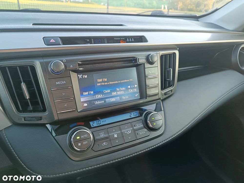 Toyota RAV4 2.0 4x4 Comfort - 33