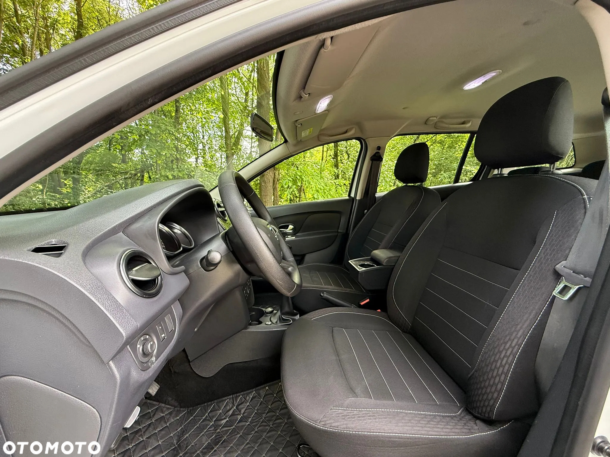 Dacia Logan MCV 1.0 TCe Laureate S&S - 16