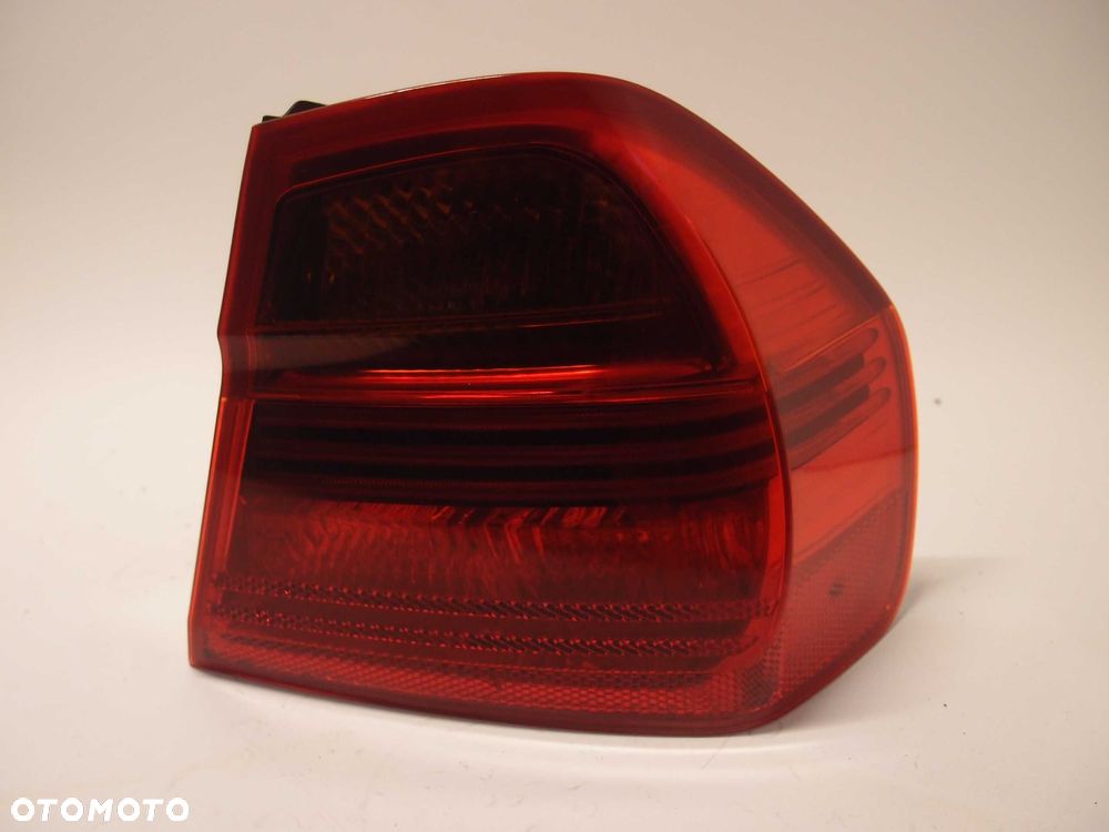 Lampa tył prawa BMW e90 2006r.