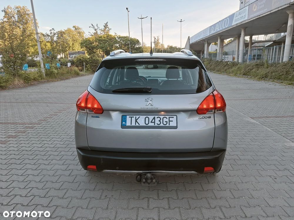 Peugeot 2008 1.6 BlueHDi Allure - 9