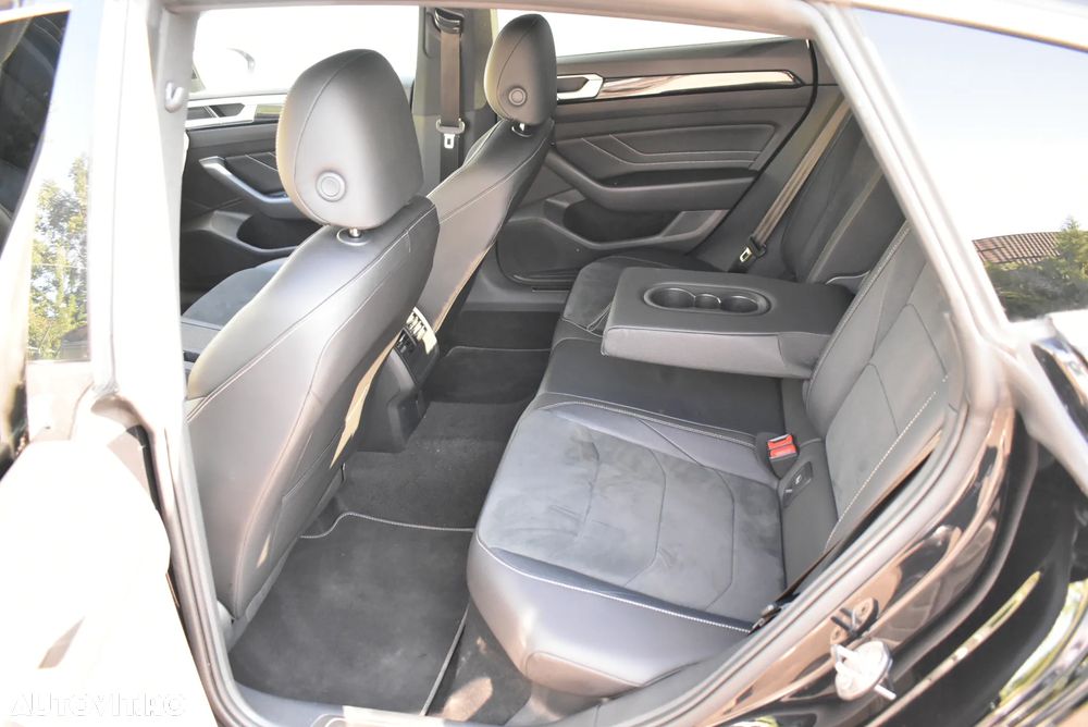 Volkswagen ARTEON 2.0 TSI DSG R-Line - 19