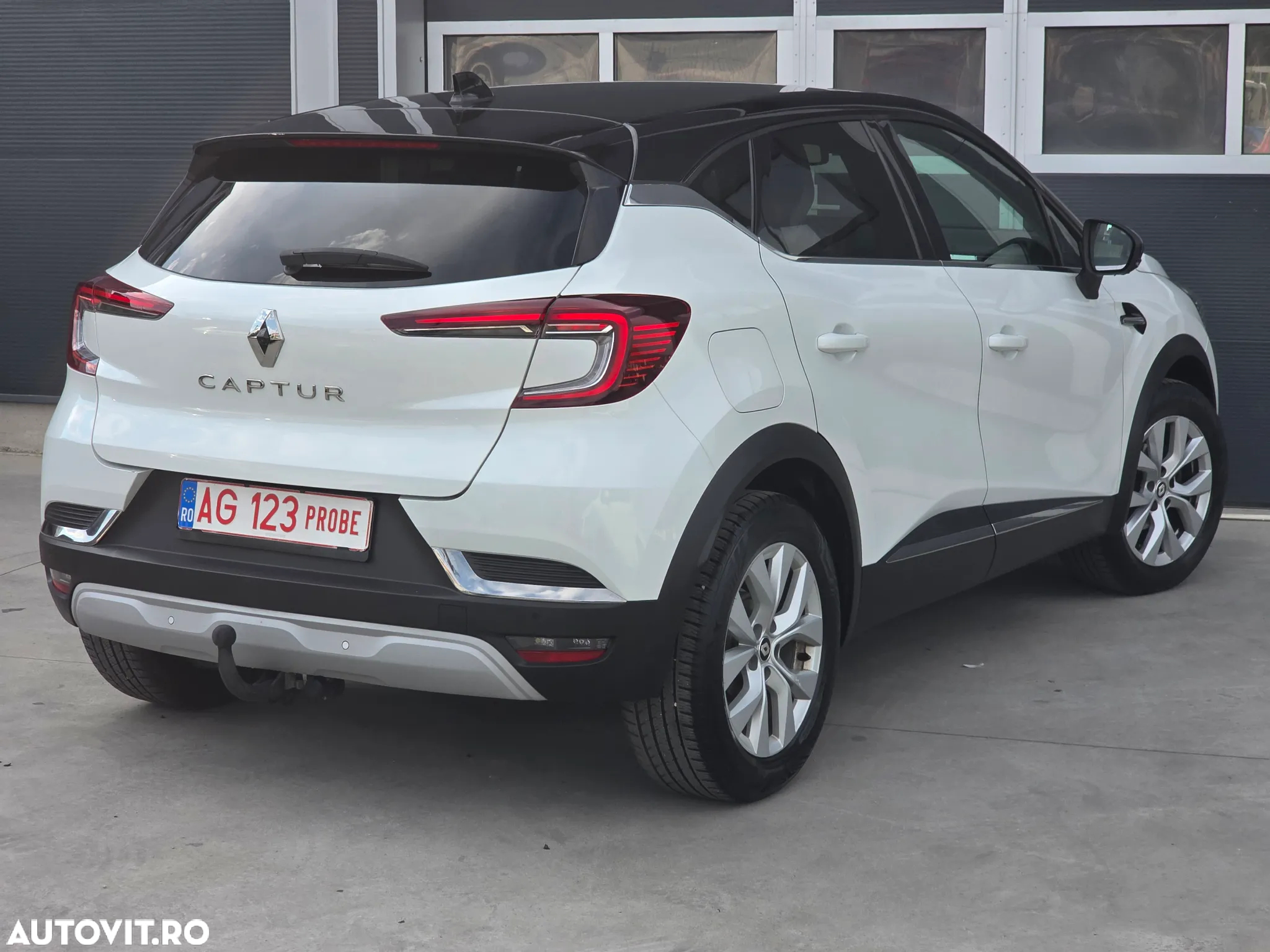 Renault Captur TCe 100 GPL Intens - 4