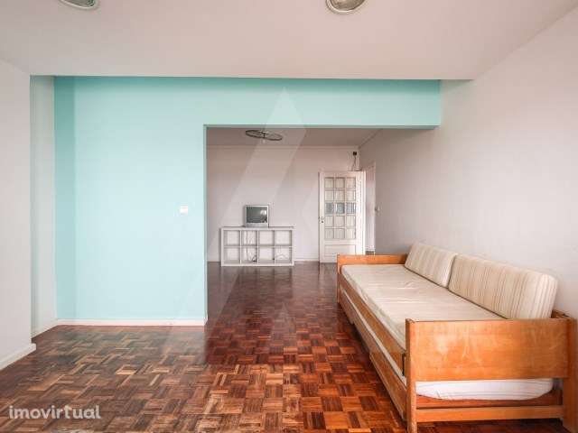 Apartamento T3 com vistas desafogadas sobre a cidade e ria de Aveiro - Grande imagem: 4/31