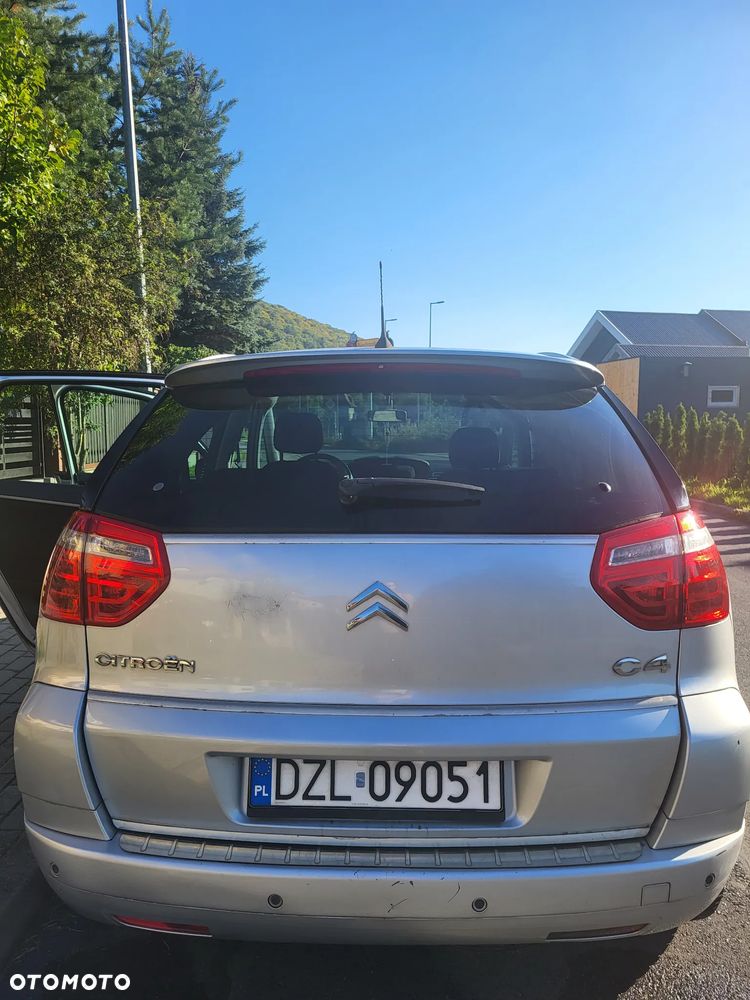 Citroën C4 Picasso - 10