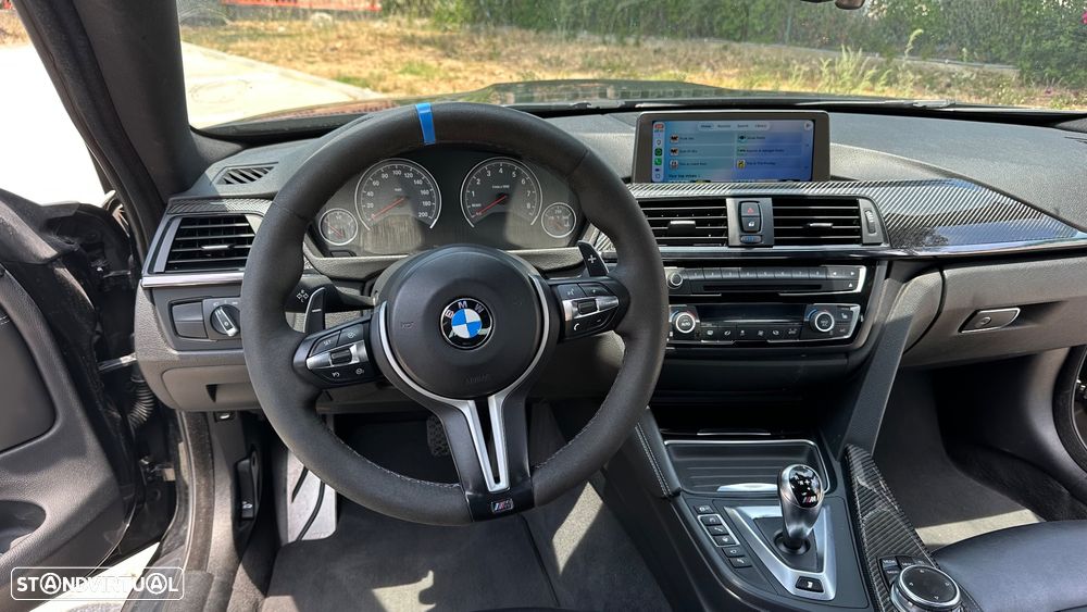 BMW M4 Auto - 9