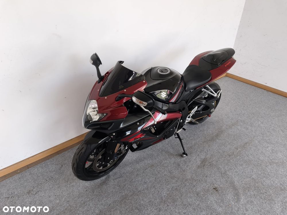 Suzuki GSX-R - 8