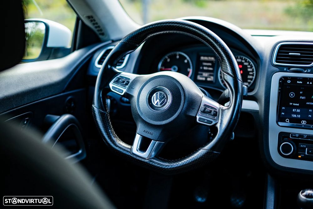 VW Scirocco 2.0 TDI Sport - 15