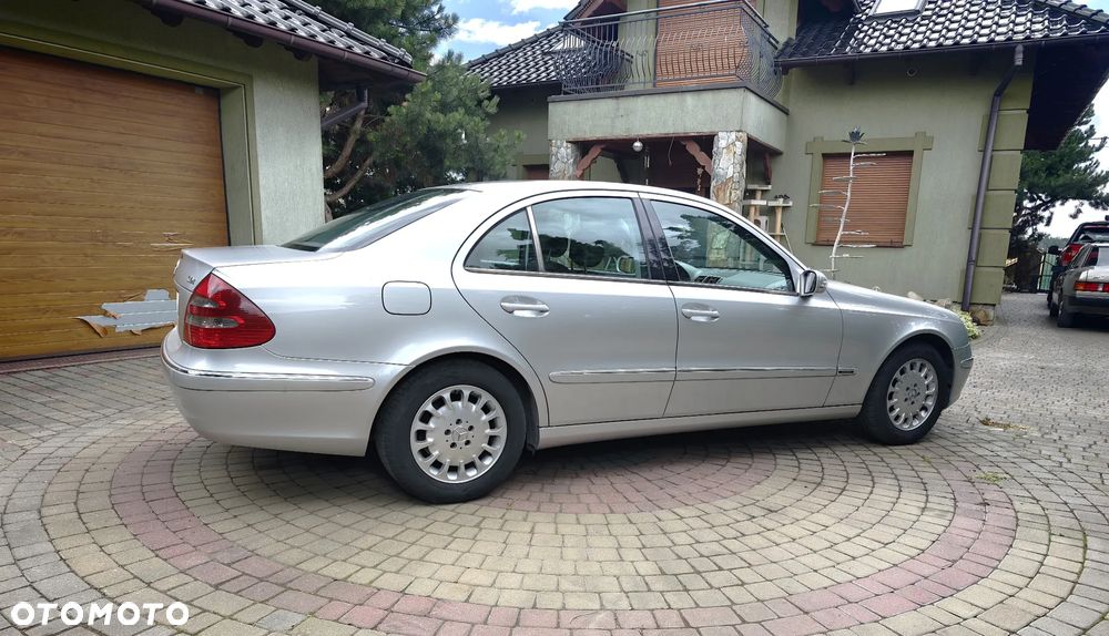 Mercedes-Benz Klasa E - 5