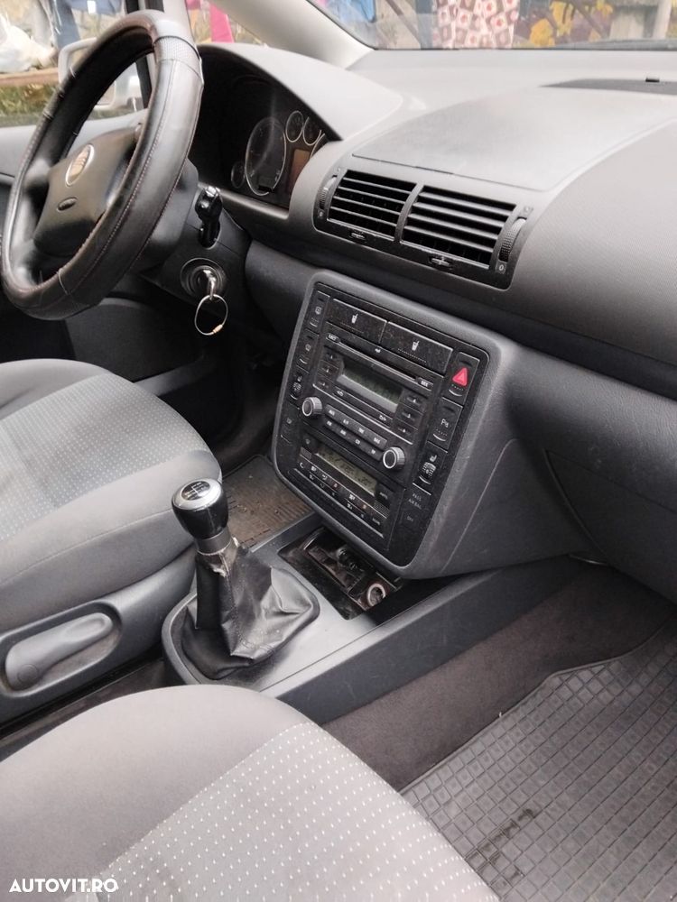 Seat Alhambra 2.0TDI Stylance - 6