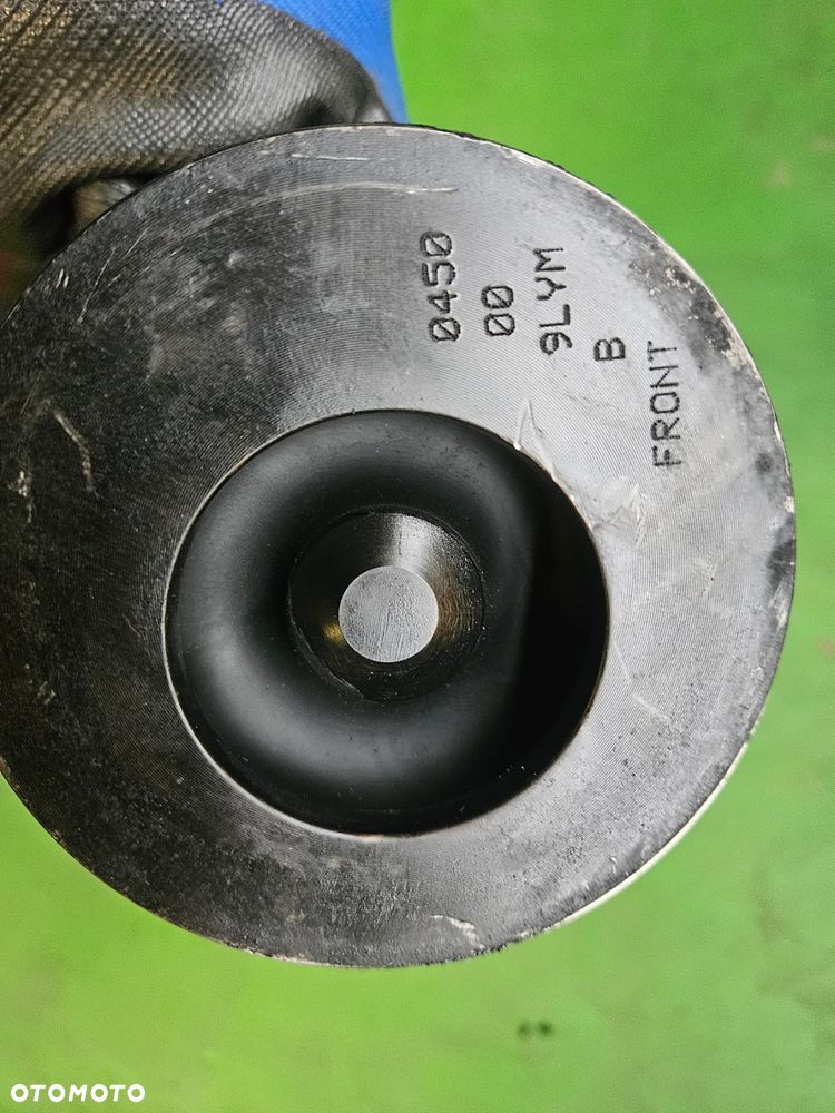 Tłok i korbowód Case MX 135 - 4