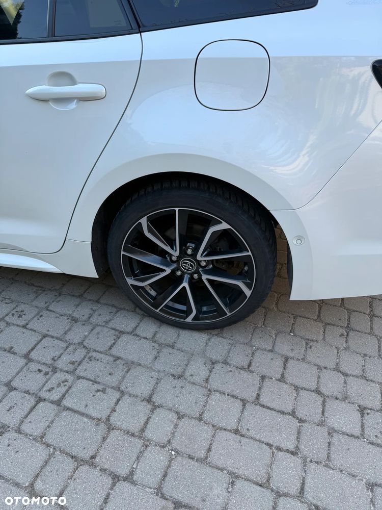 Toyota Corolla 2.0 Hybrid Selection - 6