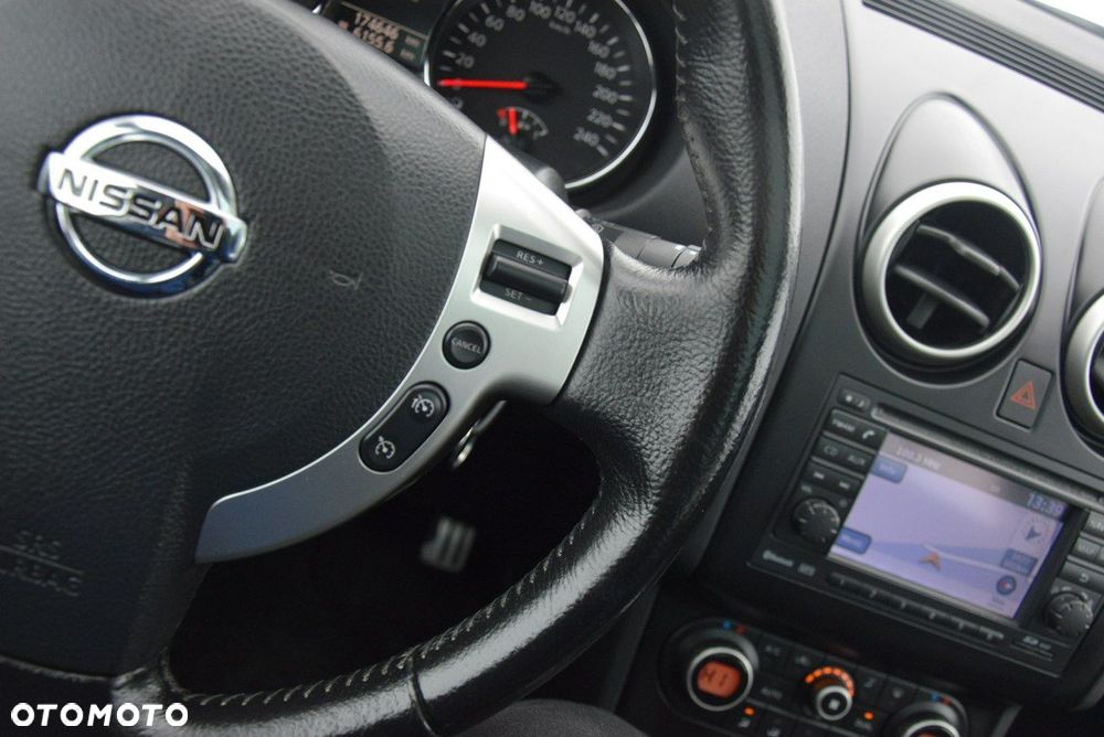 Nissan Qashqai 2.0 4x4 I-Way - 38