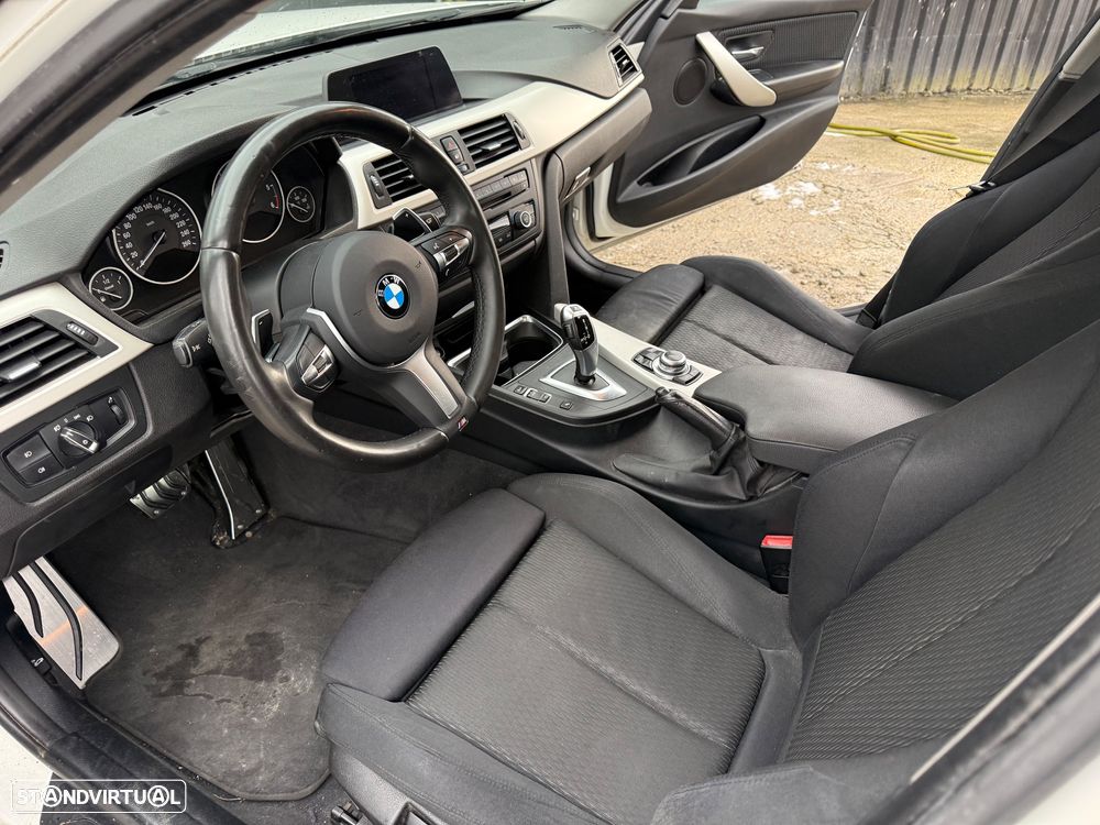 BMW 320 d Auto Pack M - 14