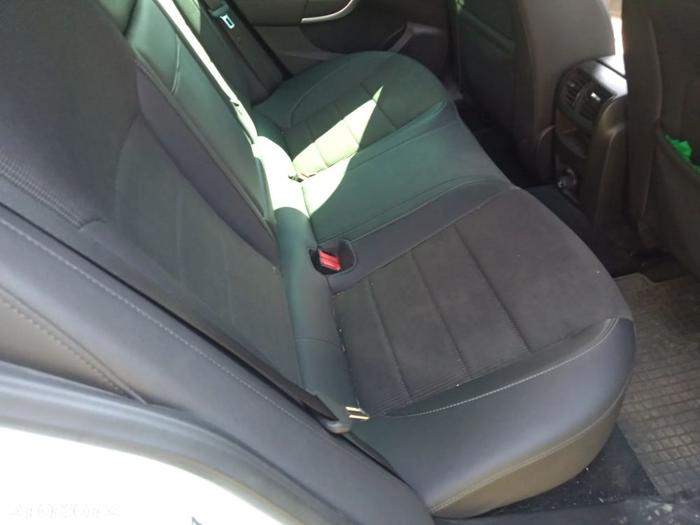 Opel Insignia 2.0 CDTI - 7