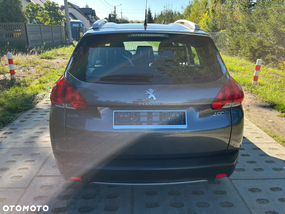 Peugeot 2008 1.6 VTi Allure - 19