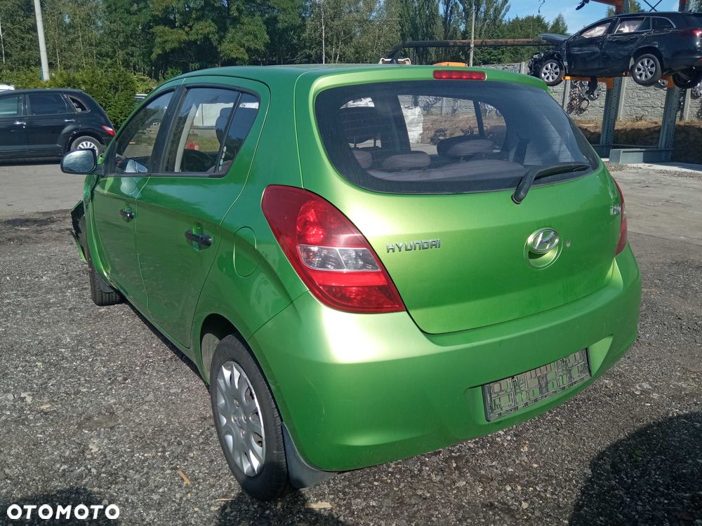 Hyundai i20 1.2 G4LA *na części* - 3