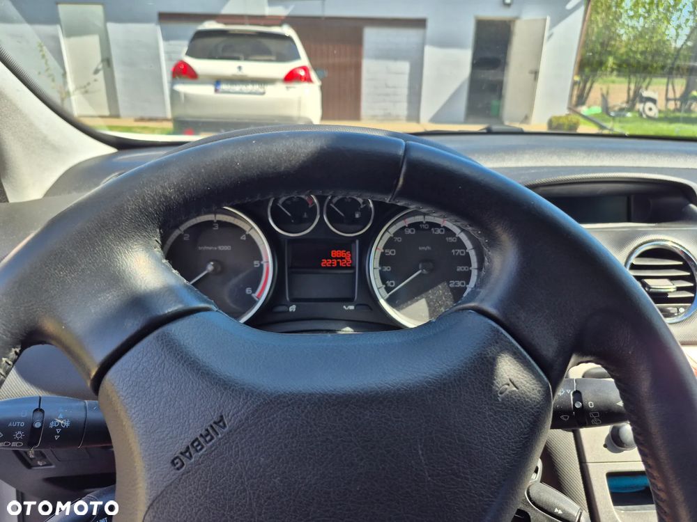 Peugeot 308 1.6 HDi Style - 6