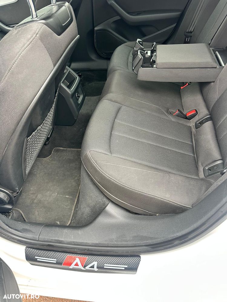 Audi A4 35 TDI S tronic MHEV Basic - 9