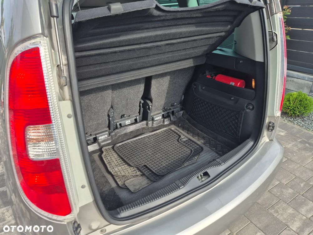 Skoda Roomster 1.4 MPI Fresh - 31