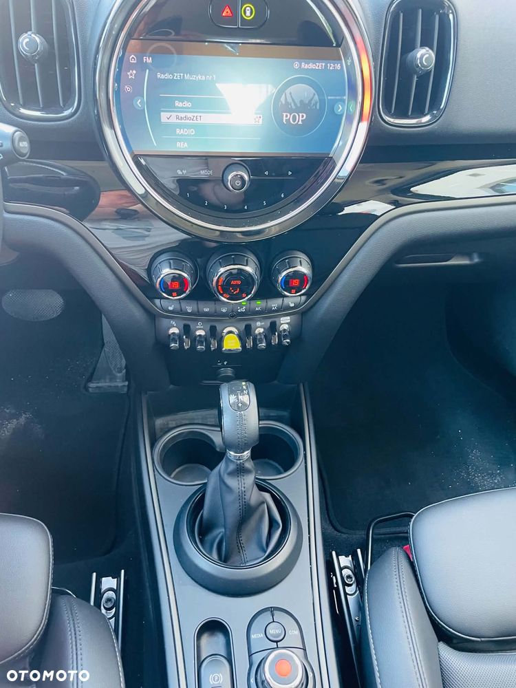 MINI Countryman Cooper SE ALL4 Shadow Edition - 11