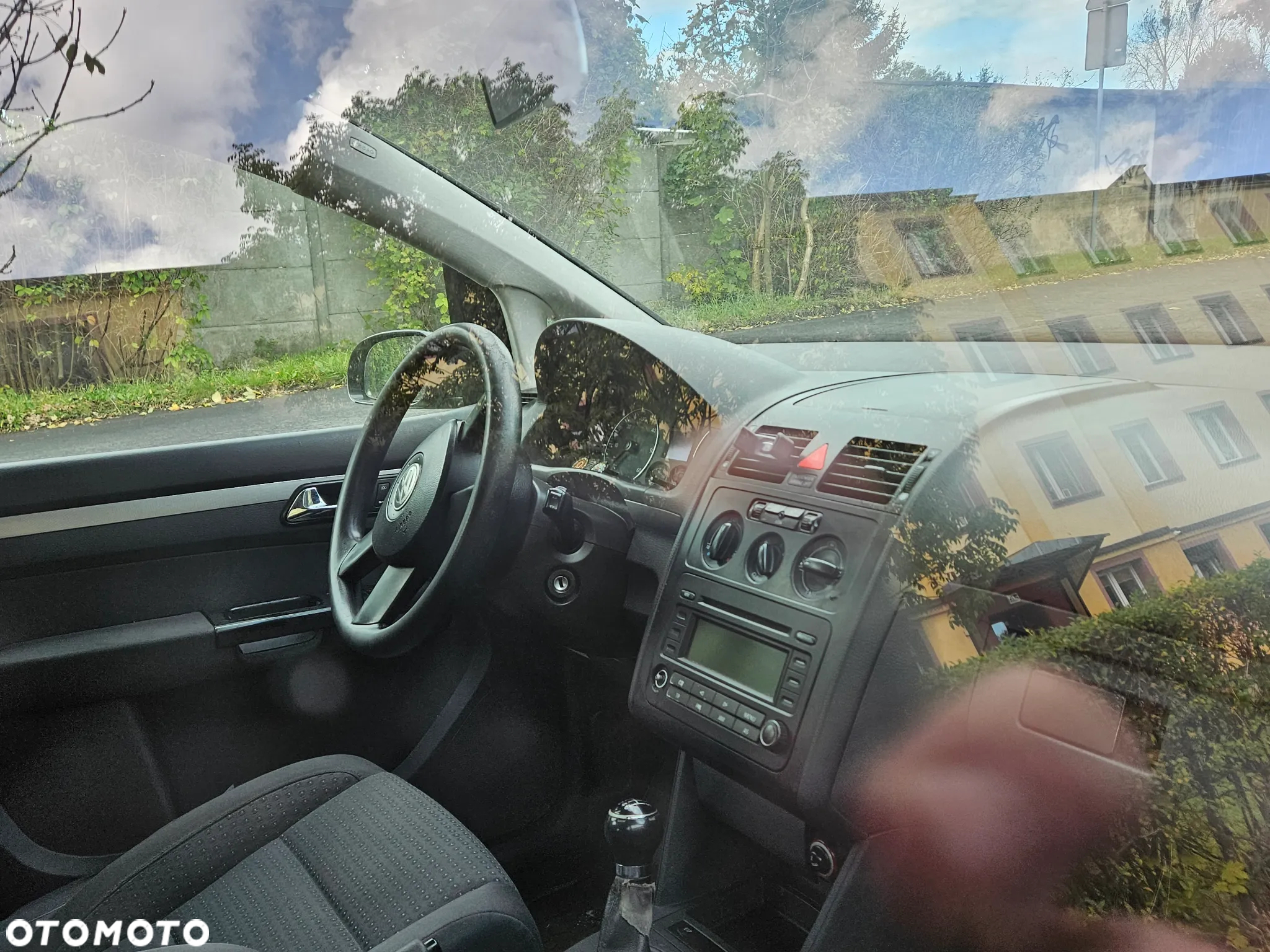 Volkswagen Touran 1.9 TDI Conceptline - 5