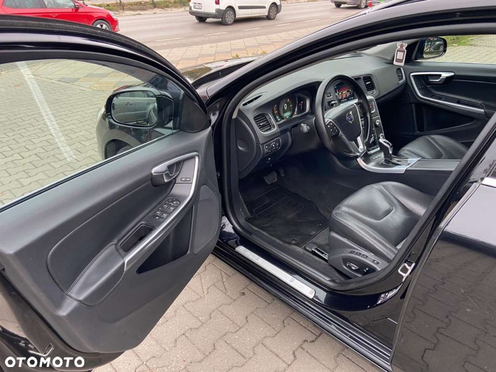Volvo V60 - 34