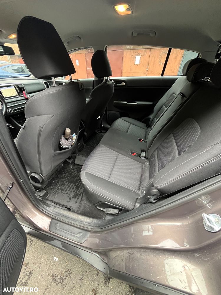 Kia Sportage 1.6 CRDI 2WD SPIRIT - 15