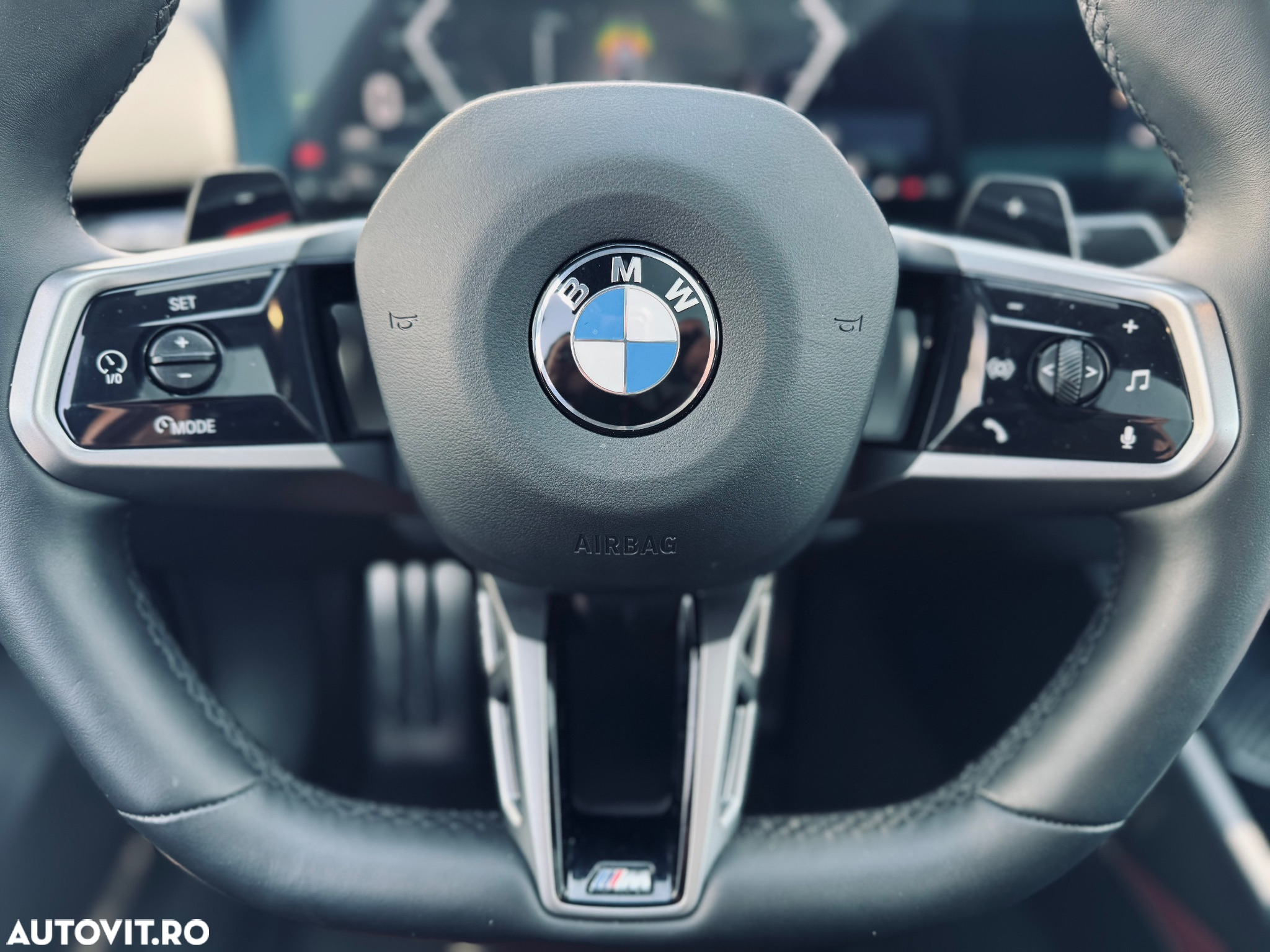 BMW Seria 5 520d xDrive AT MHEV - 24