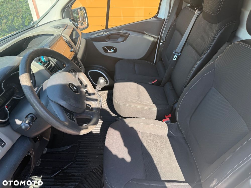 Renault Trafic - 6