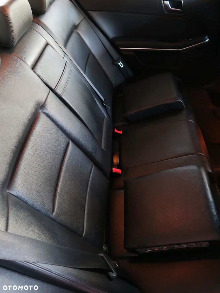 Mercedes-Benz Klasa E 200 CDI DPF BlueEFFICIENCY 7G-TRONIC - 9