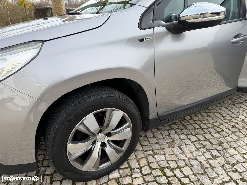 Peugeot 2008 1.6 BlueHDi Style - 20