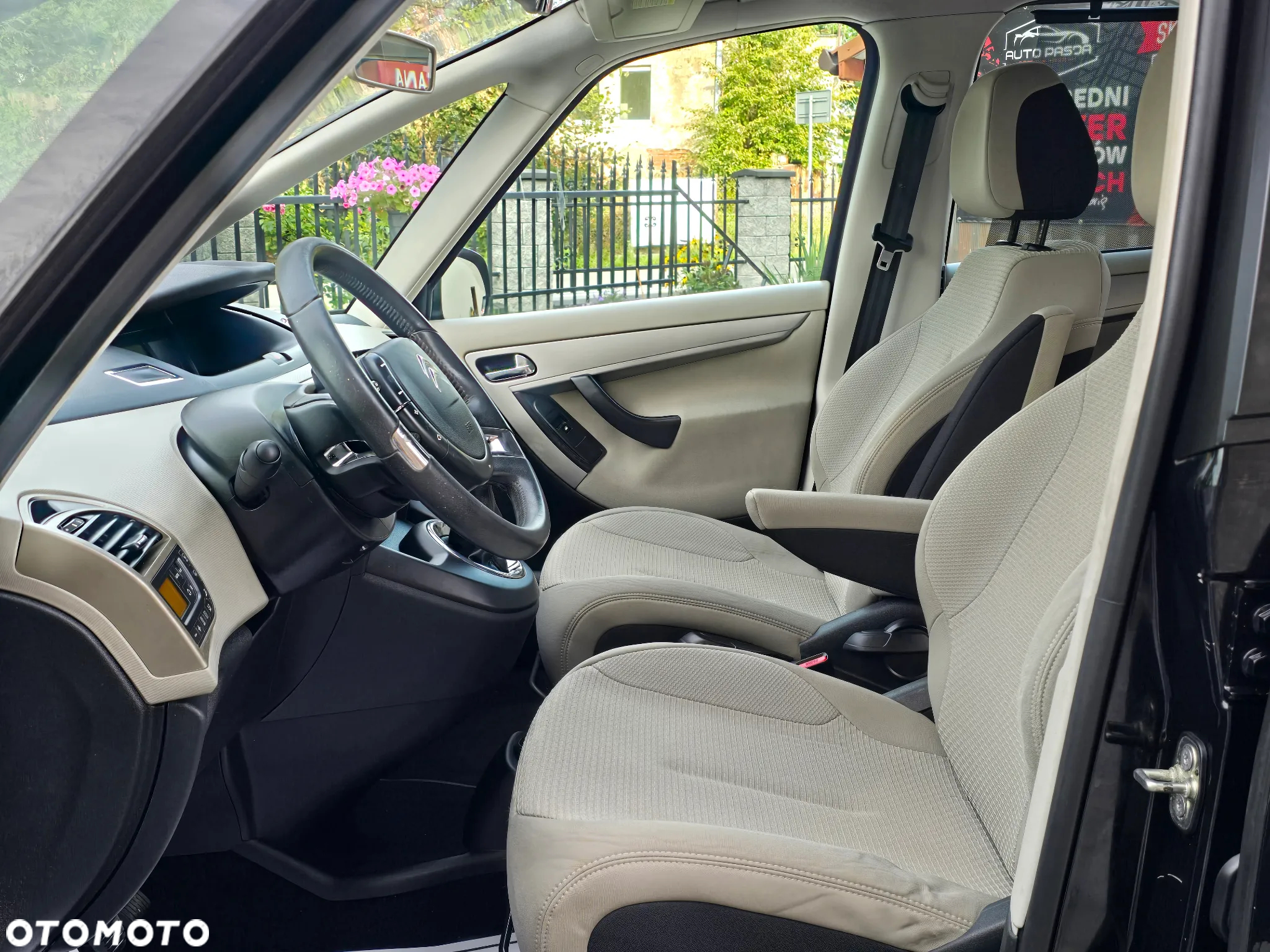 Citroën C4 Grand Picasso - 27