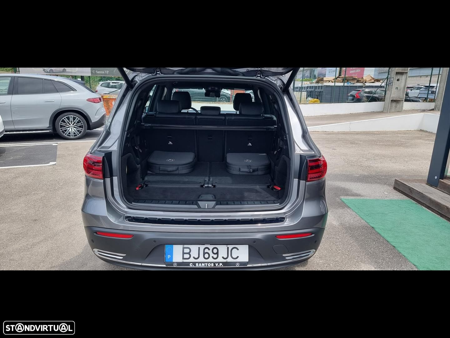 Mercedes-Benz EQB 250+ Edition - 14