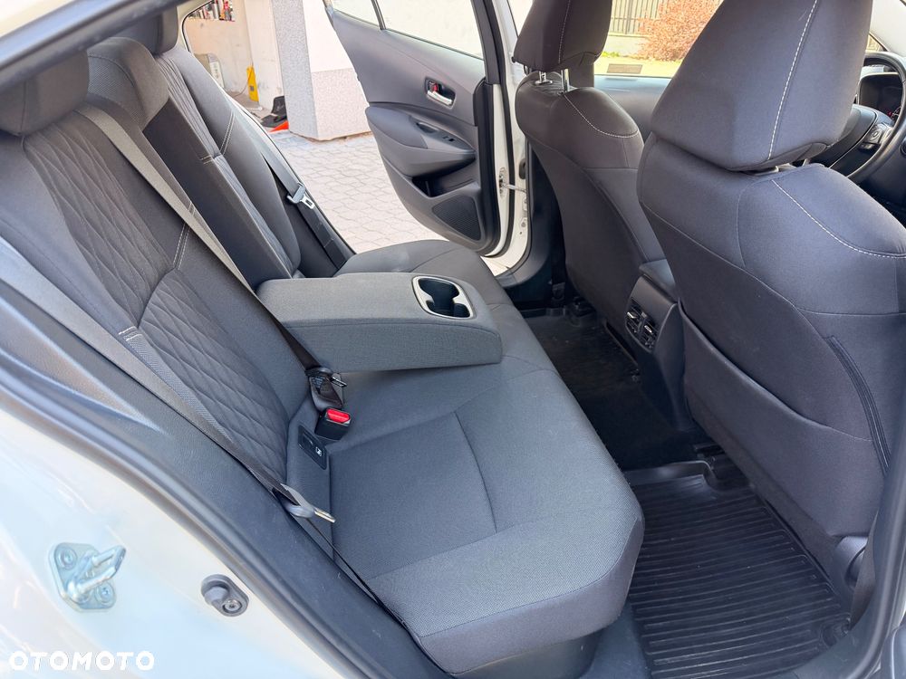 Toyota Corolla 1.8 Hybrid GPF Comfort - 30