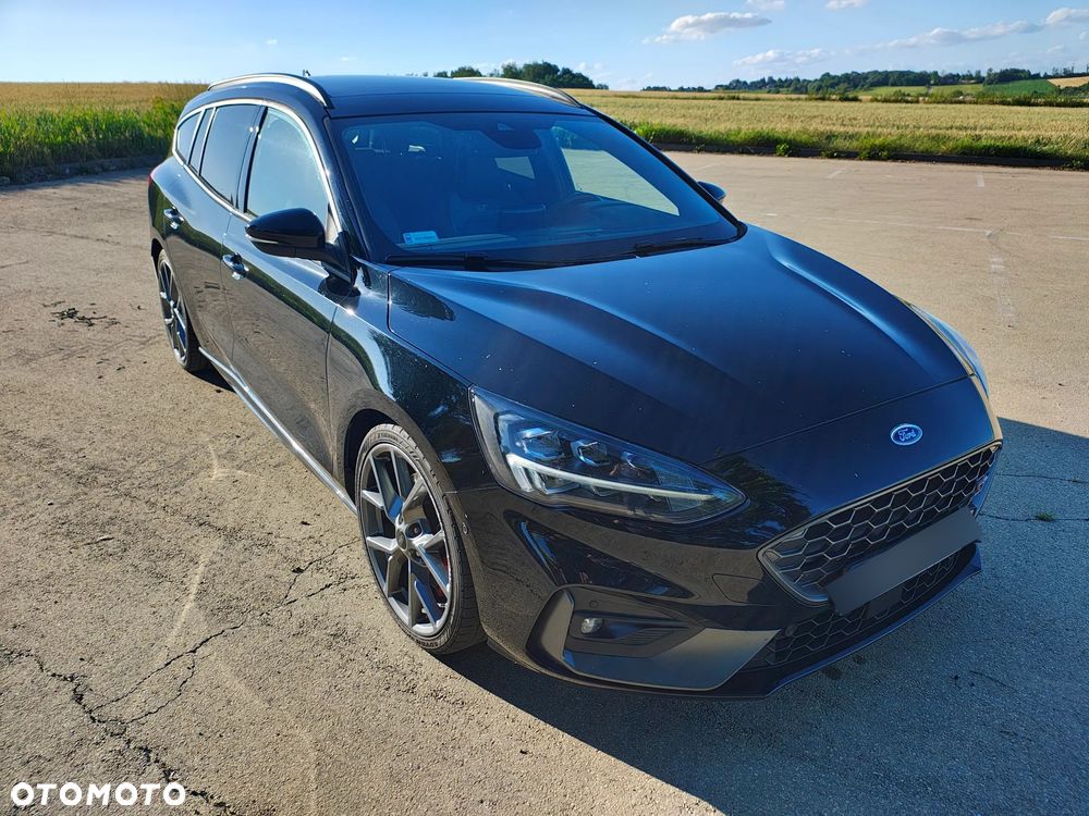 Ford Focus 2.3 EcoBoost ST - 20