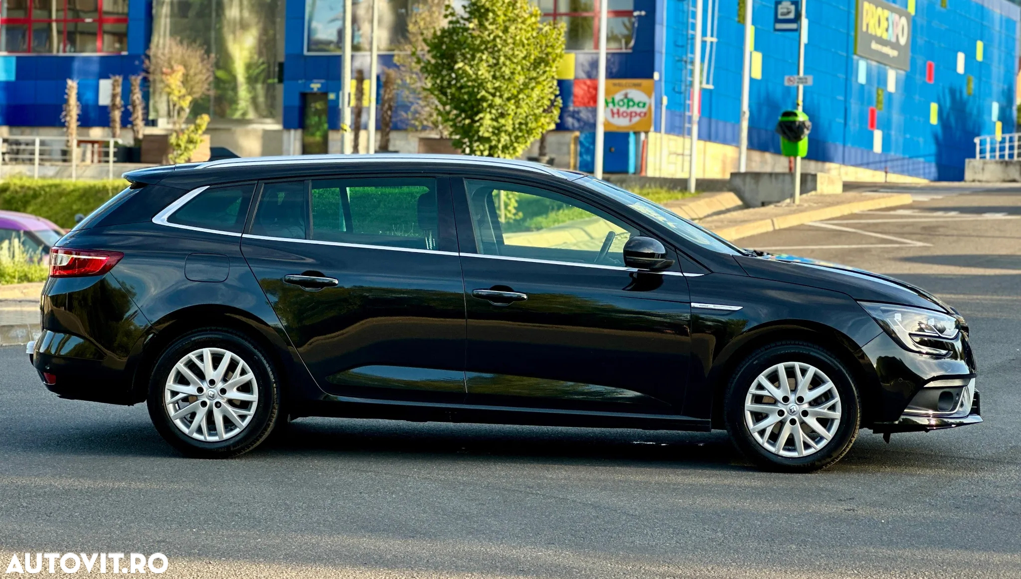 Renault Megane Grandtour ENERGY dCi 110 Start & Stopp Bose Edition - 10