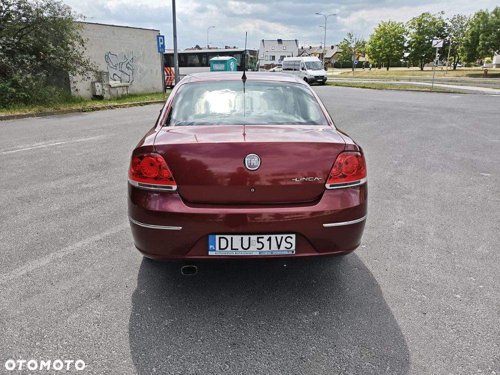 Fiat Linea 1.4 T-Jet 16V Emotion - 9