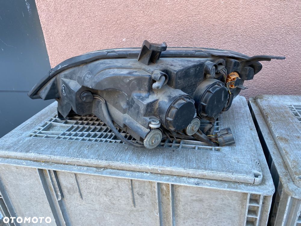 lampy mazda 2 I soczewki komplet eu całe - 7