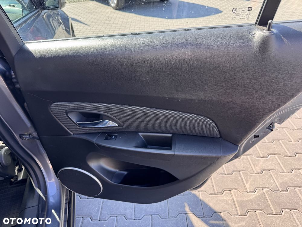 Chevrolet Cruze 2.0 D LTZ - 21