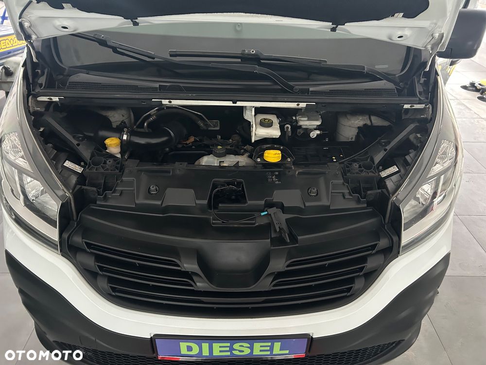 Renault Trafic - 11
