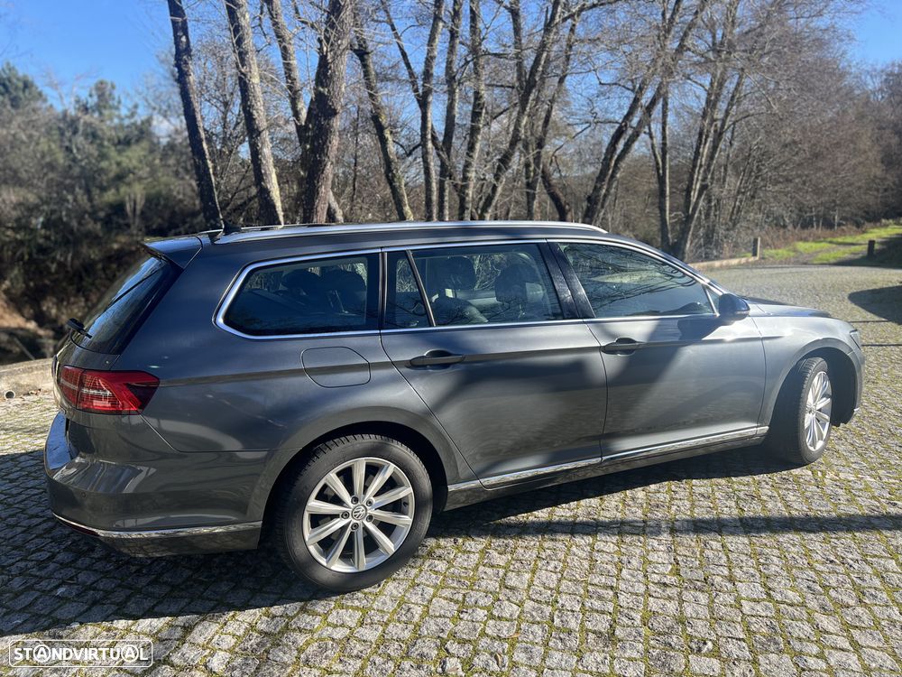 VW Passat Variant 2.0 TDi Highline DSG - 2