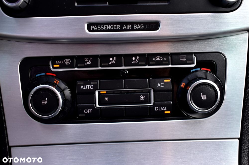 Volkswagen Passat CC 2.0 TDI DSG Individual - 34