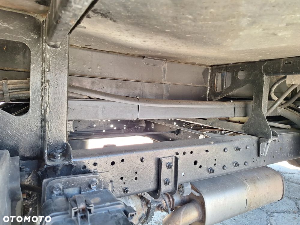 Nissan Cabstar - 13