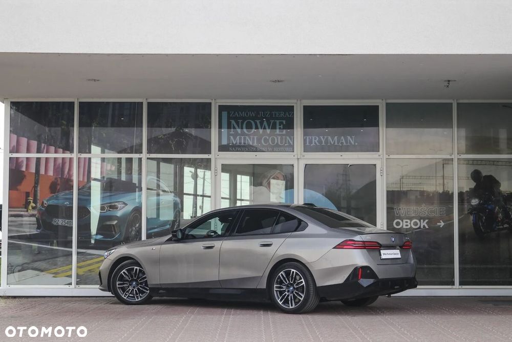 BMW i5 83.9kWh M60 xDrive - 7