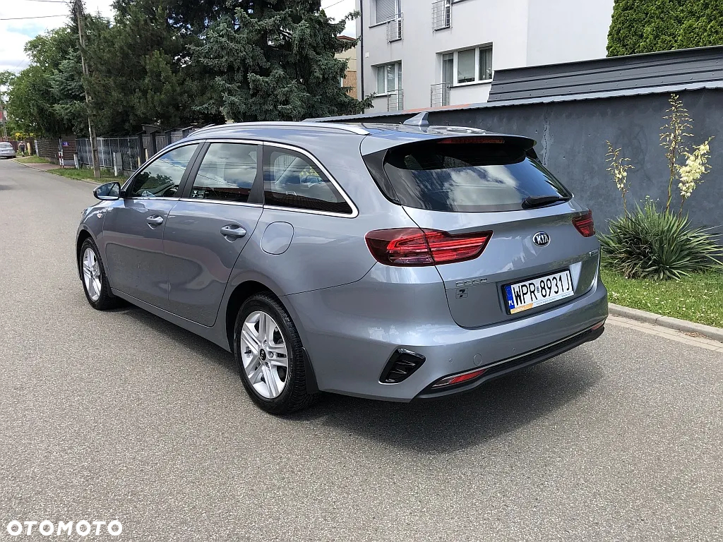 Kia Ceed 1.6 CRDi SCR L - 7