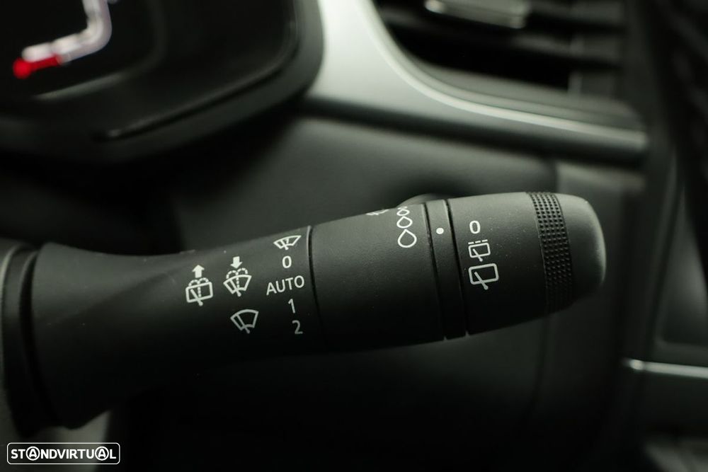Renault Captur 1.0 TCe Techno Bi-Fuel - 18