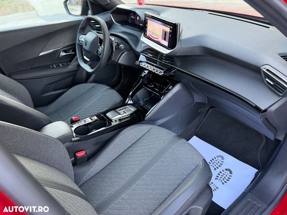 Peugeot 2008 Hybrid 145 e-DSC Allure - 27