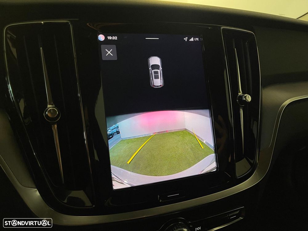 Volvo V60 2.0 T6 AWD TE Essential - 22