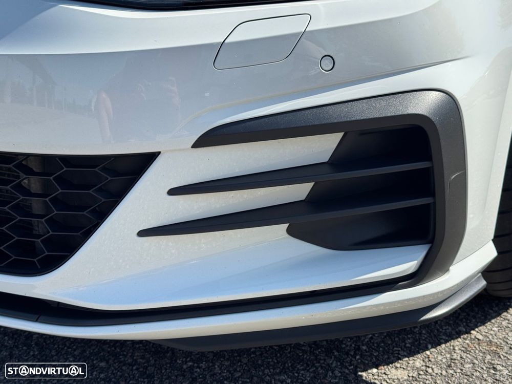 VW Golf 2.0 TSI GTI DSG Performance - 54
