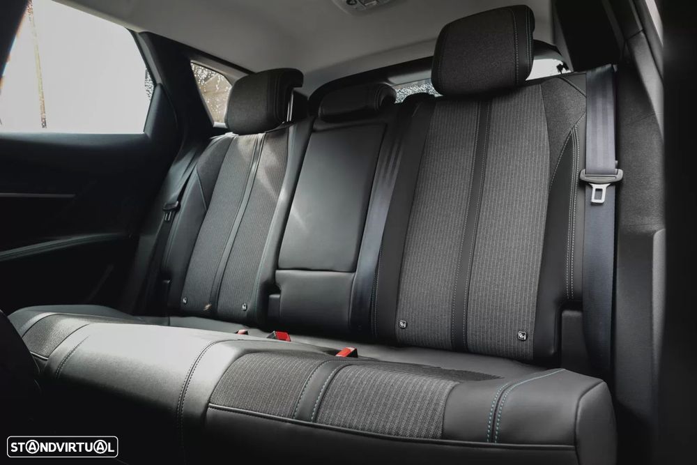 Peugeot 3008 1.6 Hybrid Active Pack e-EAT8 - 9